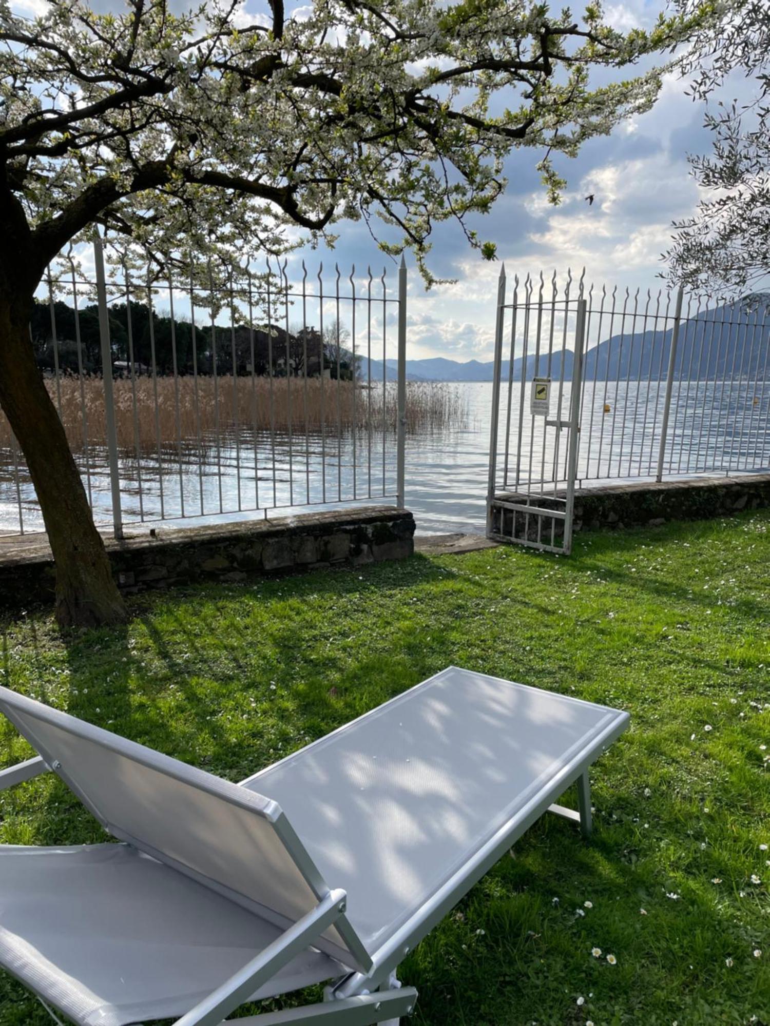 Villa Franca Pilzone エクステリア 写真